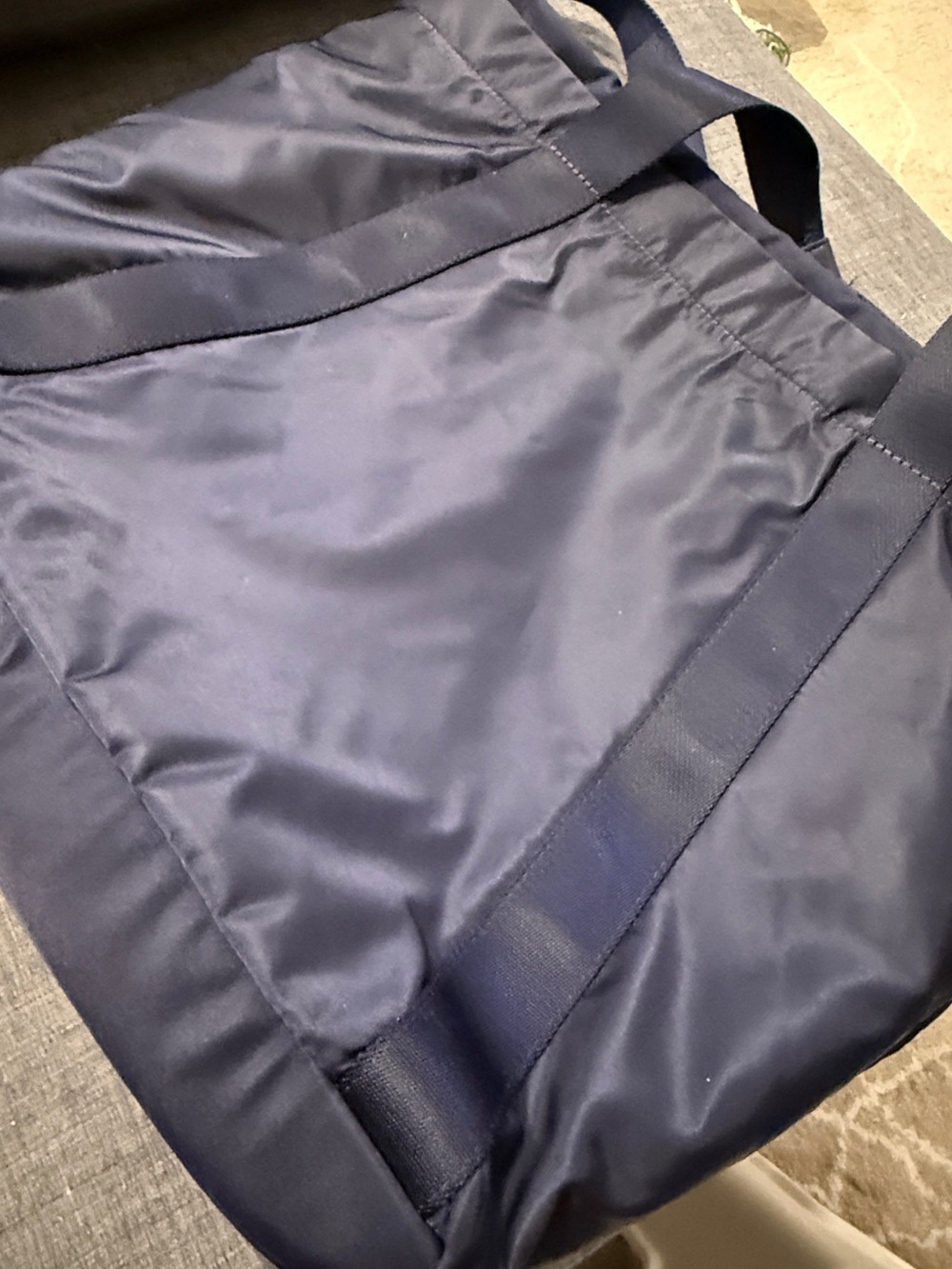 lululemon athletica Navy Everyday Tote - Picture 7 of 7